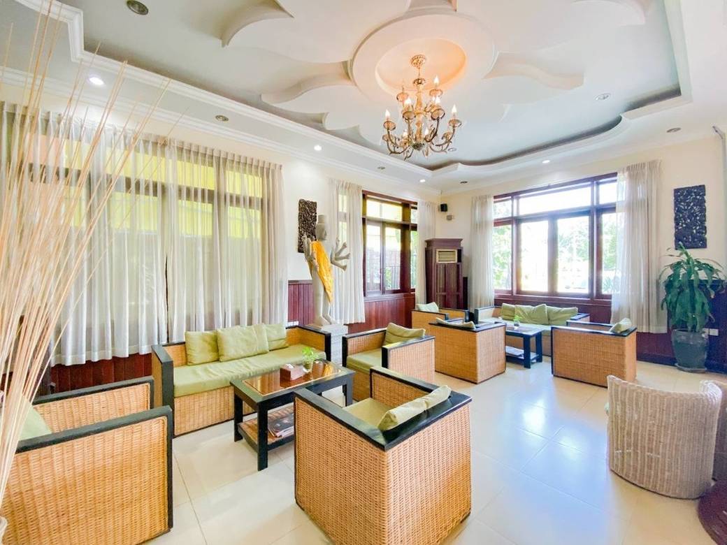 Sala Kamraeuk酒店出售，位于Sala Kamraeuk
