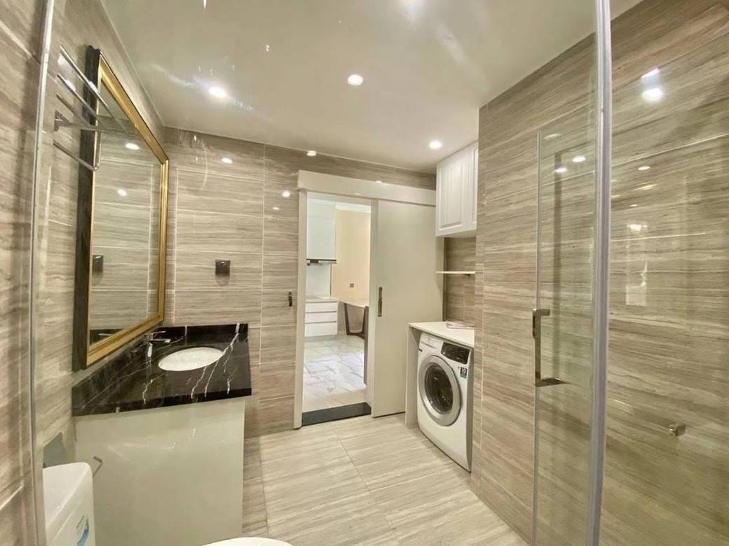 Condo Meublé À louer