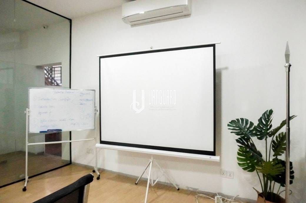 Kanceláře K pronájmu in Daun Penh $450