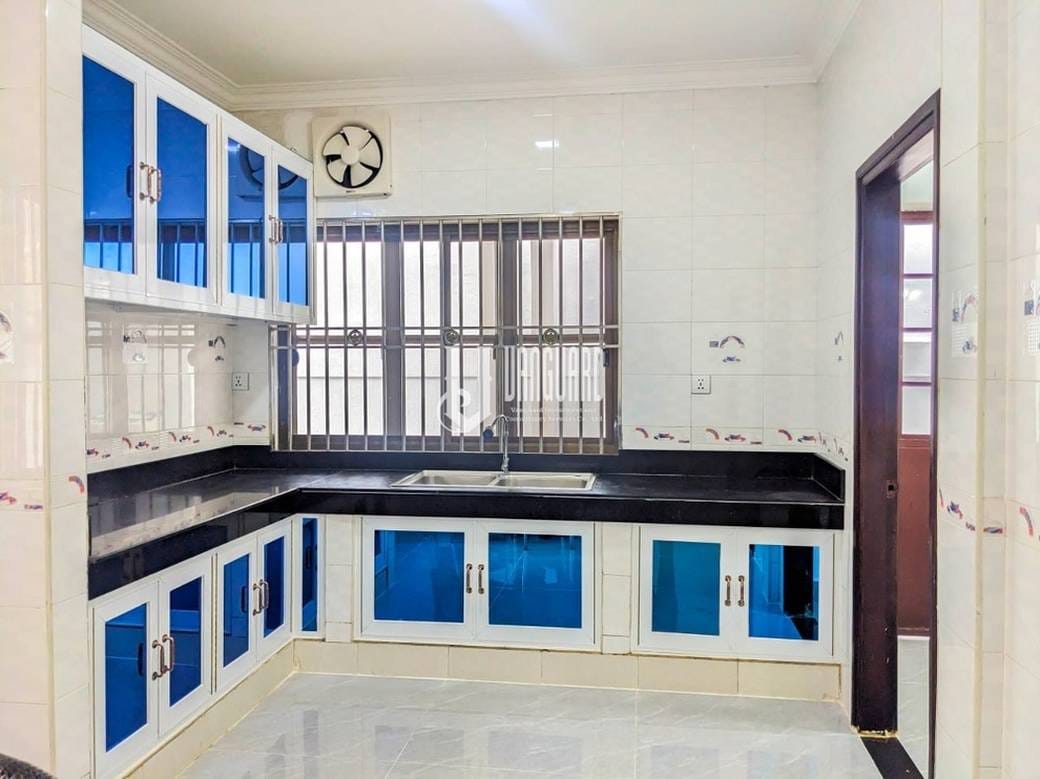 Toul Kork别墅出租，价格$2,500