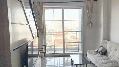 Royal Park Condo | 带1个停车位的公寓出售