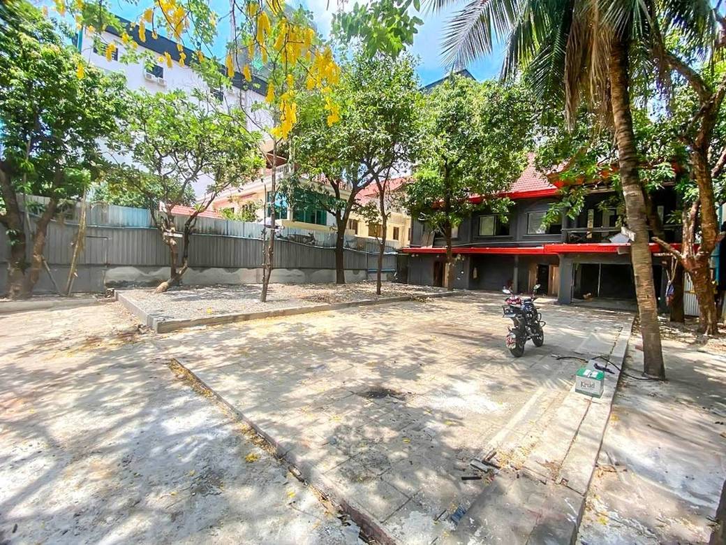 578 sqm Land Size Vila K pronájmu