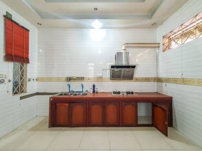 135 sqm Land Size House and lot For Rent