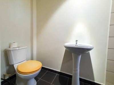 2 sqm Living Size House and lot K pronájmu in Chamkarmon