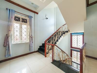 324 sqm Living Size House and lot For Rent in Chamkarmon