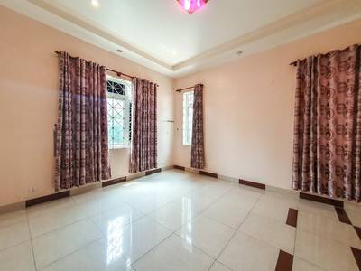 House and lot For Rent with 1 Parking Space