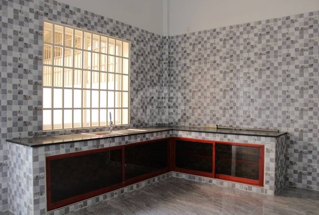 Maison-boutique À louer de 400 m² de terrain