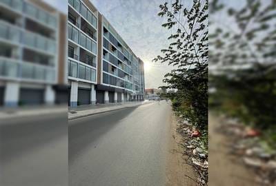 Budynek For Sale & Rent o powierzchni działki 301.6 m²