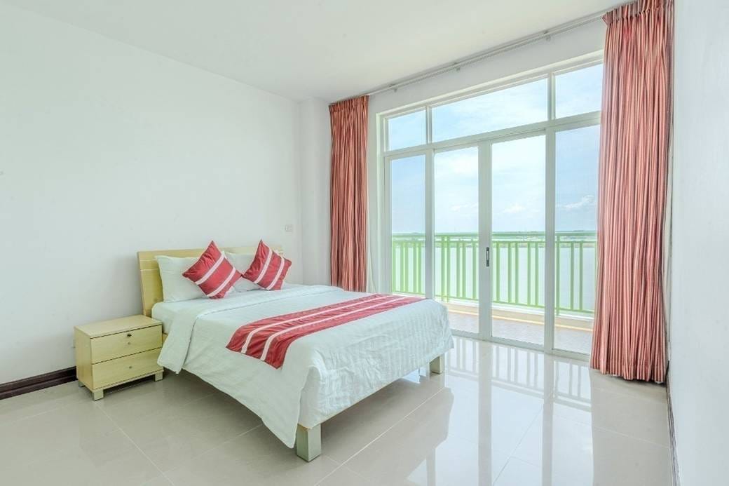 122 sqm Living Size Apartment For Rent in Chroy Changvar