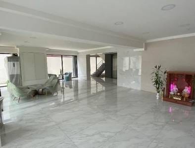 Furnished Building For Rent