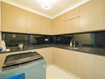 The Peak Residences | Zařízeno Condo Na prodej