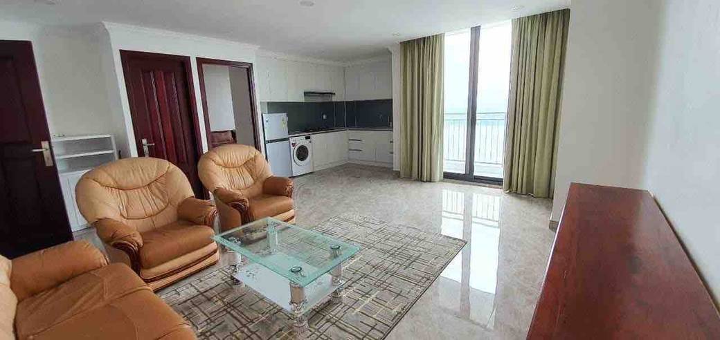$380 Condo