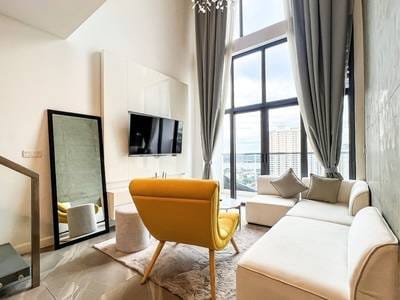 The Peninsula Private Residences | $300,000 Penthouse