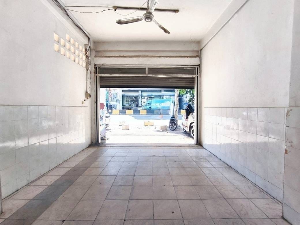 만경강3구역(BKK3), 벙껭깡, 프놈펜에 있는 CommercialShophouse 임대