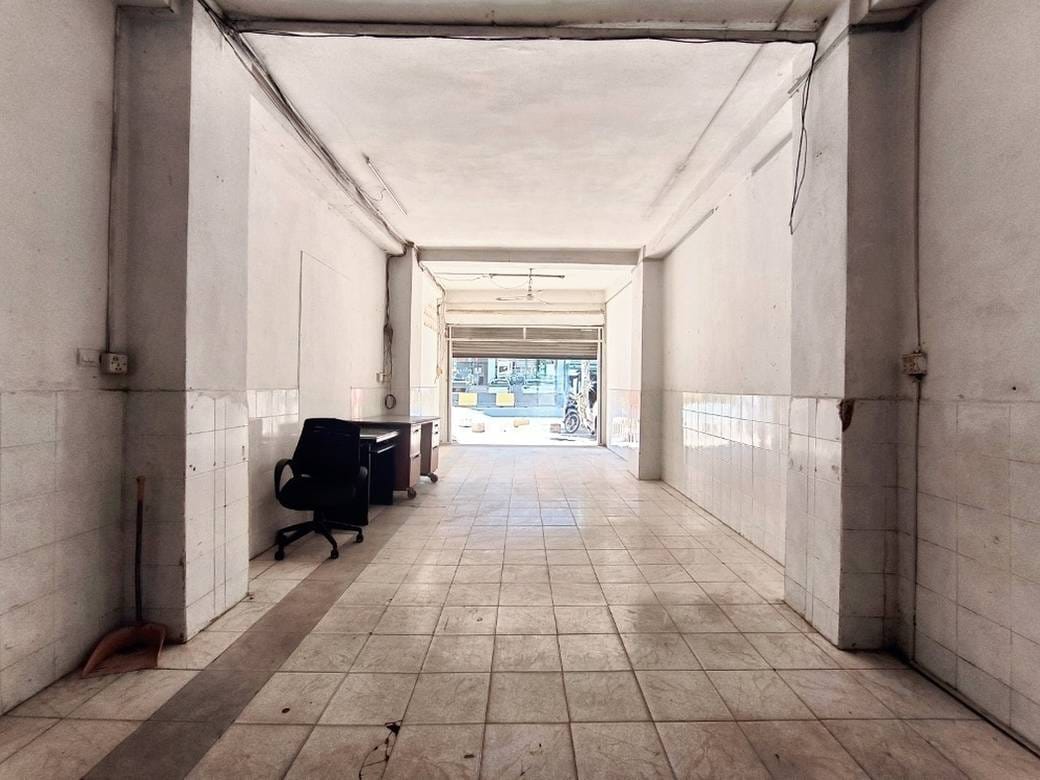 Boeng Keng Kang에 있는 CommercialShophouse 임대 $1,000