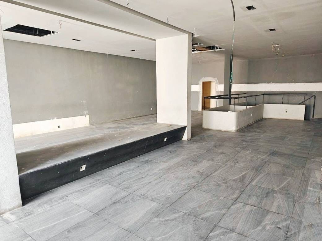 344 sqm Living Size Шопхаус Для Аренды in Boeng Keng Kang
