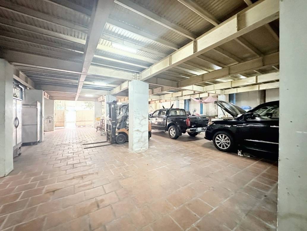 7 Makara CommercialShophouse សំរាប់ជួល នៅ7 Makara