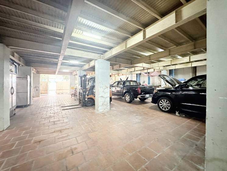 7 Makara CommercialShophouse សំរាប់ជួល នៅ7 Makara