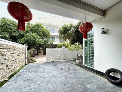 220 sqm Land Size Vila K pronájmu