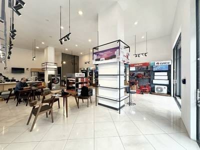CommercialShophouse K pronájmu in 7 Makara $6,000