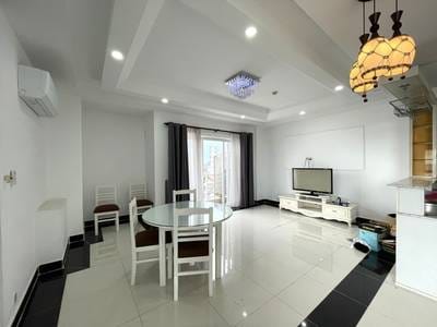 Penthouse For Rent in Chamkarmon $1,000