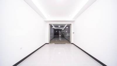 CommercialShophouse For Sale & Rent à Chroy Changvar $205,000