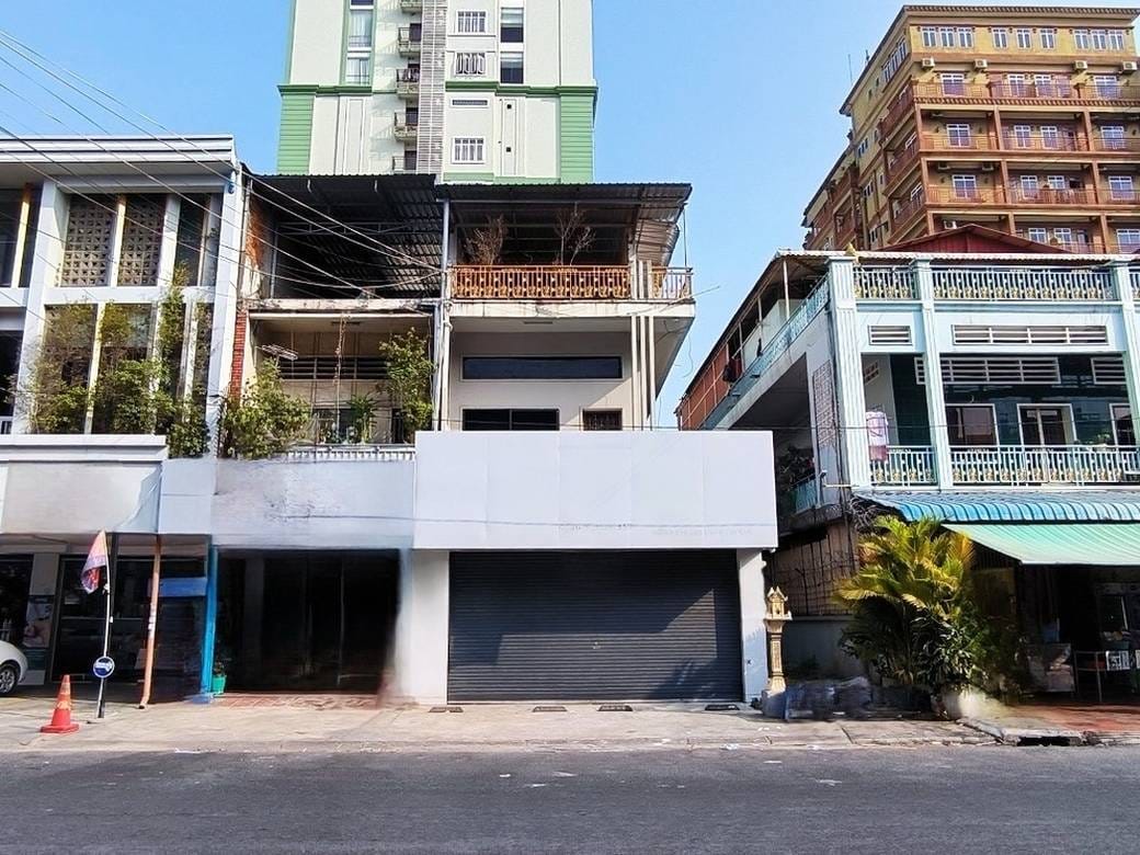 88 sqm Land Size CommercialShophouse K pronájmu