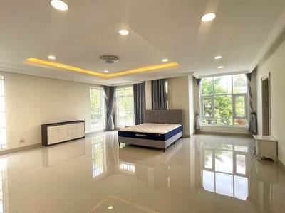 Borey Peng Huoth : The Star Platinum Paradigm | Vila K pronájmu in Chbar Ampov $5,000