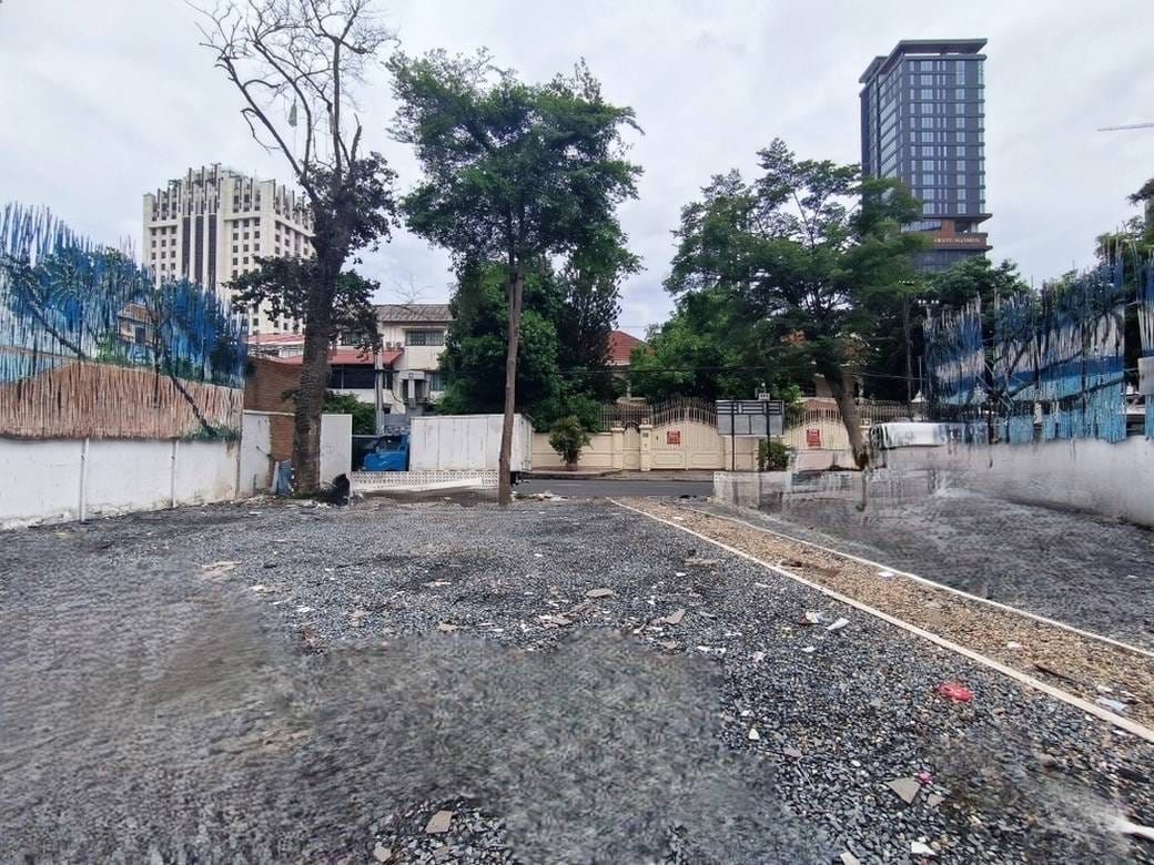 Lot For Rent in BKK 1, Boeng Keng Kang, Phnom Penh