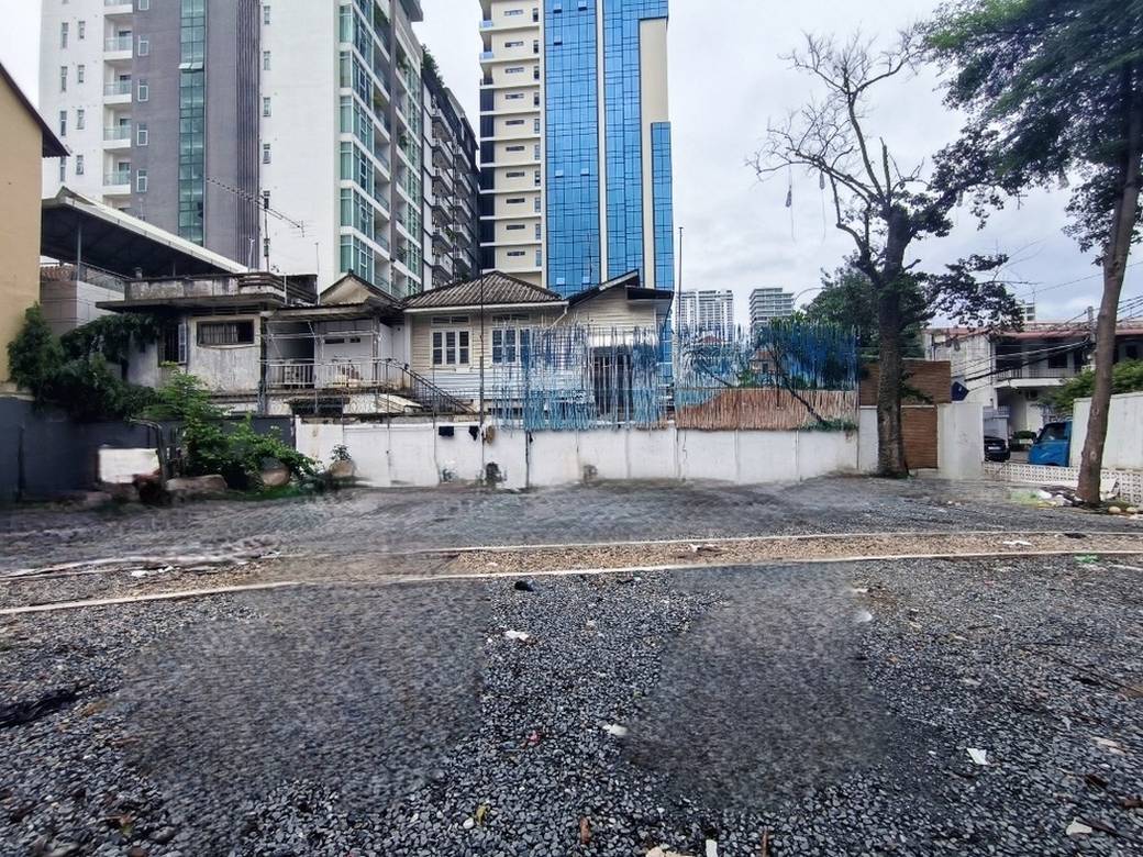 Lot For Rent in Boeng Keng Kang $4,000