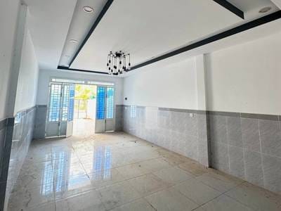 Snaor CommercialShophouse Na prodej in Snaor