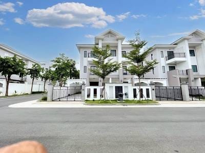 $365,000 Villa Jumelle