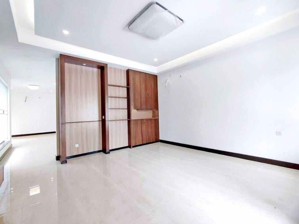 Villa Jumelle For Sale & Rent de 184.8 m² de terrain pour $365,000