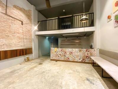 $1,500 CommercialShophouse
