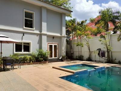$3,500 Vila