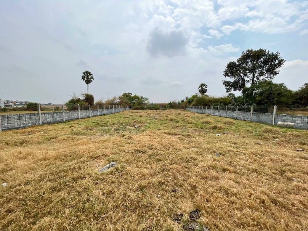 Relief À vendre de 1,631 m² de terrain pour $407,750