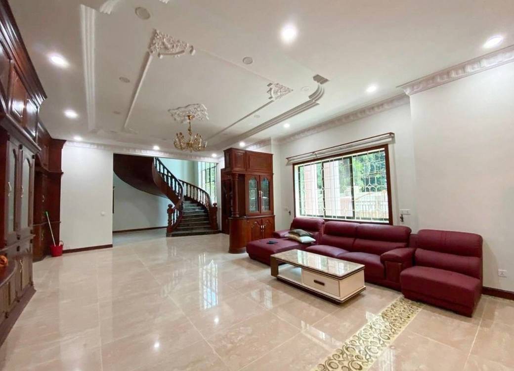Vila K pronájmu in Chamkarmon $3,500