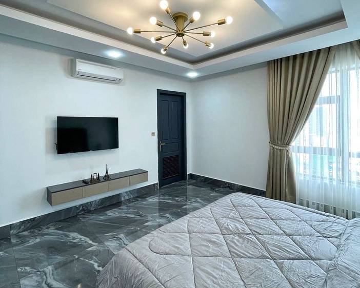 Chamkarmon Penthouse For Rent in Chamkarmon