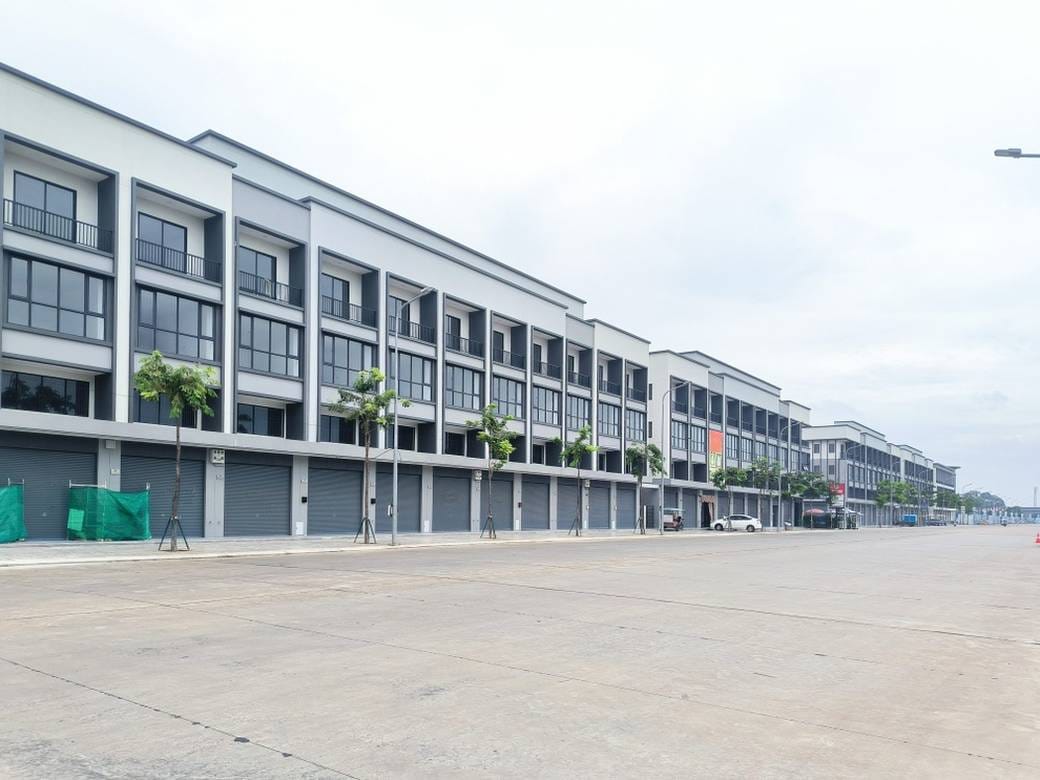 $295,000 店屋