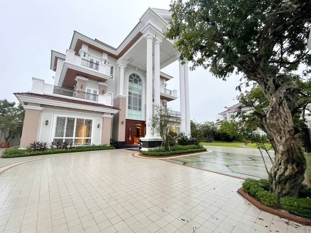 Вилла Для Продажи in Veal Sbov, Chbar Ampov, Phnom Penh
