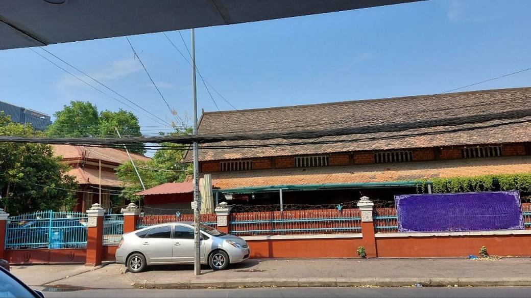 $900 Shophouse