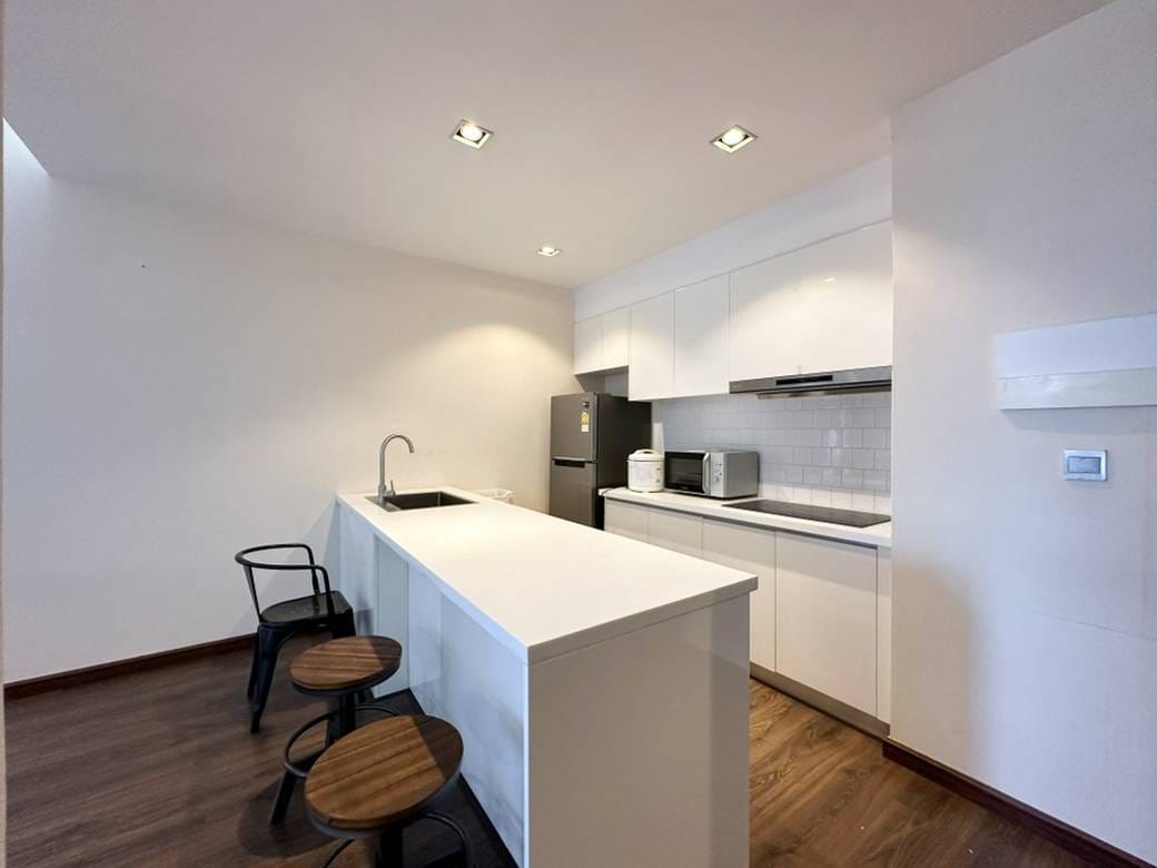 Urban Loft | Zařízeno Condo For Sale & Rent