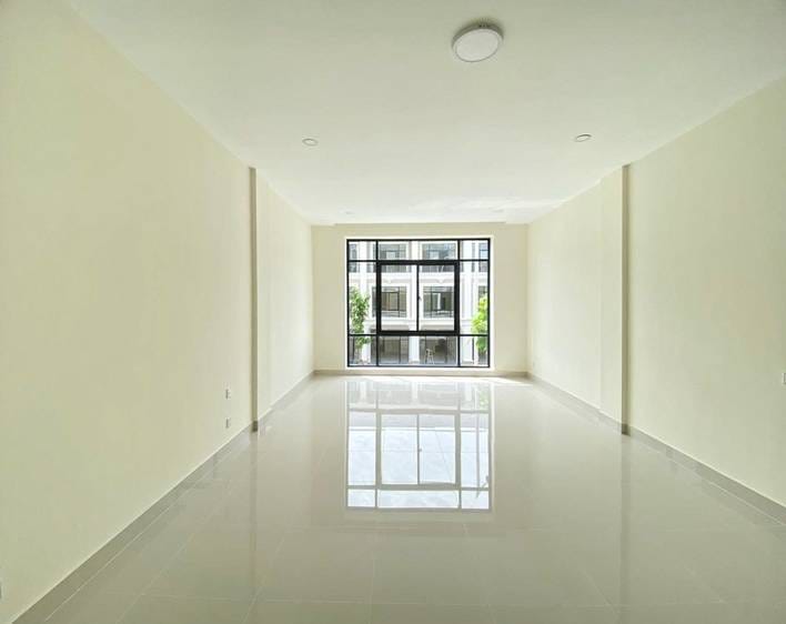 4 Bedrooms Shophouse For Sale for $320,000