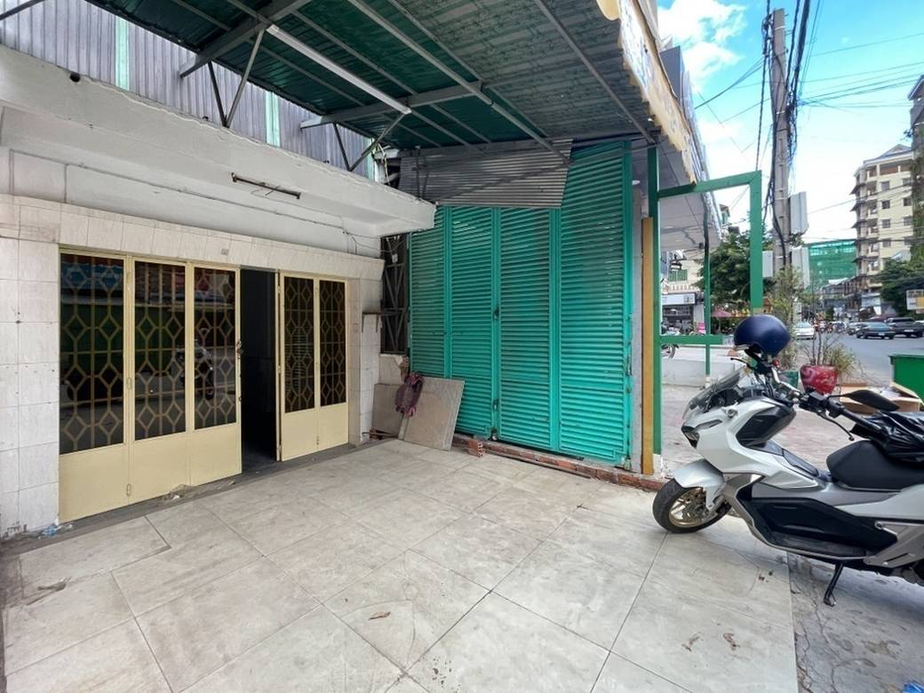 $650 Shophouse