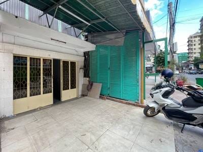 $650 Shophouse