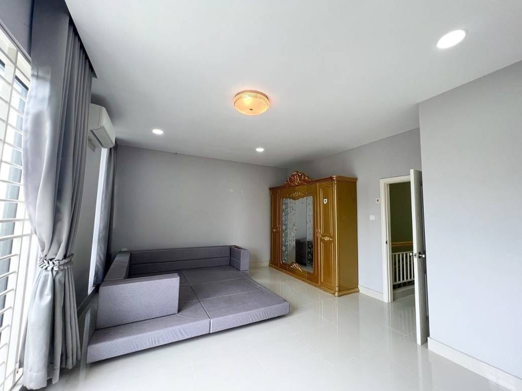 Borey Peng Huoth : The Star Diamond | 5 Bedrooms Dvojvila K pronájmu for $1,500