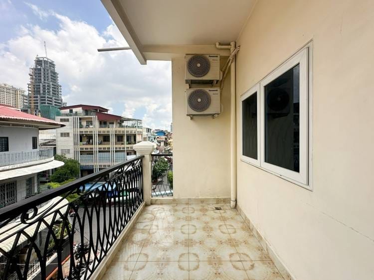 Phsar Kandal I, Daun Penh, Phnom Penh的平房出租