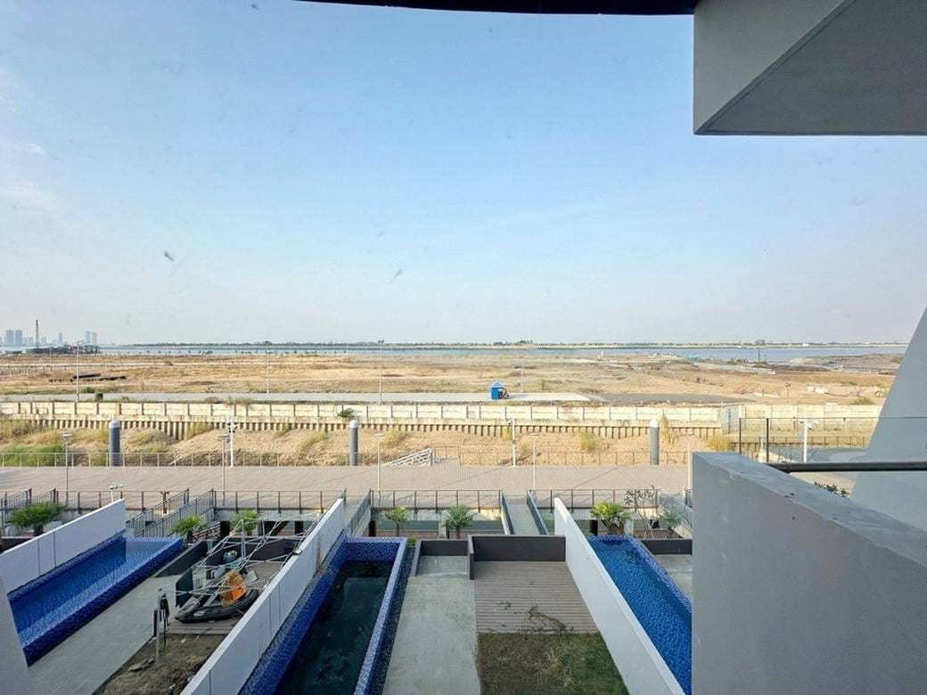 504 sqm Living Size Villa For Sale in Chbar Ampov