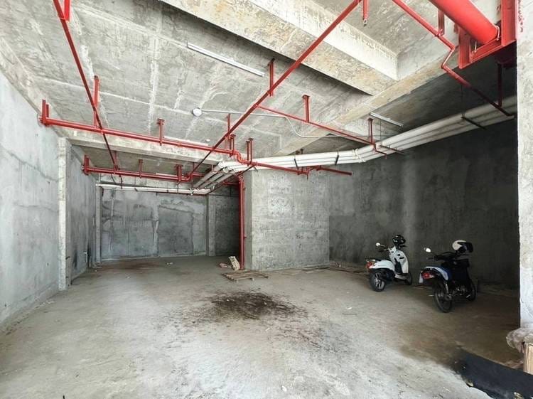 BKK 3, Boeng Keng Kang, Phnom Penh的CommercialShophouse出租