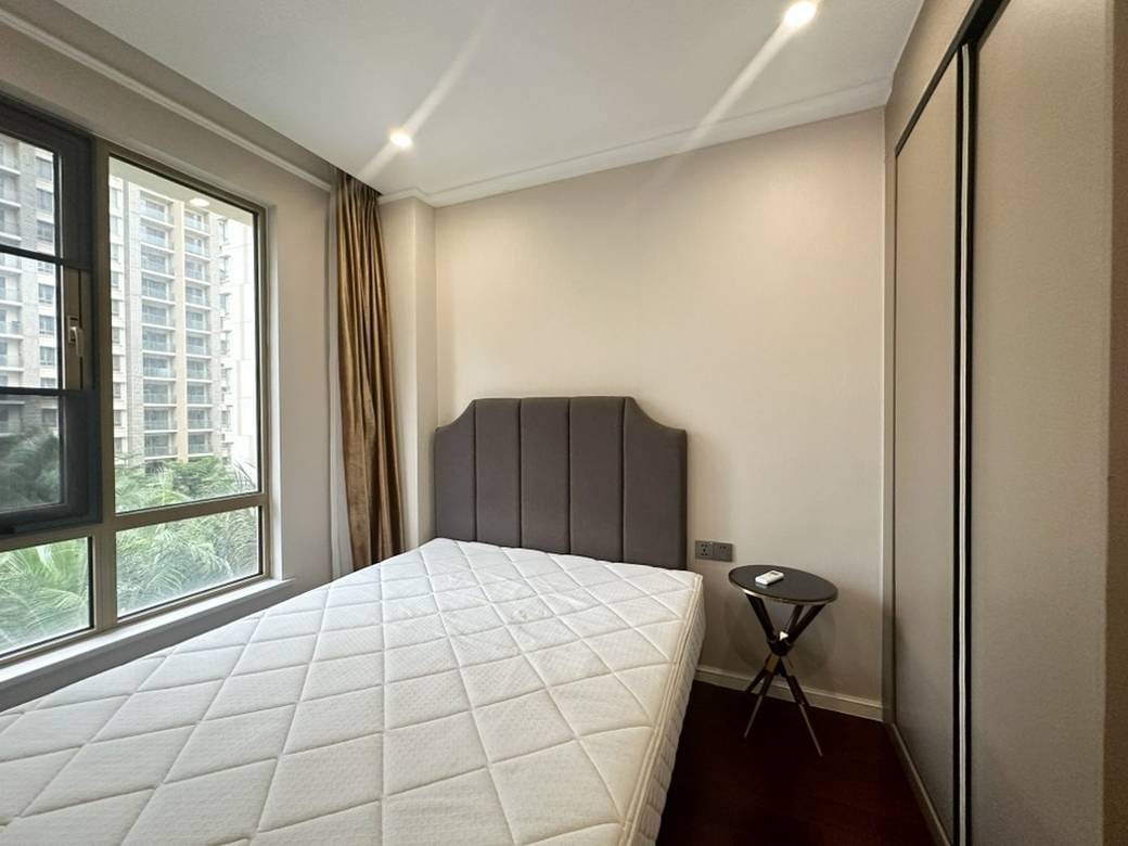 金边壹号 | Srah Chak服务式公寓For Sale & Rent，位于Srah Chak